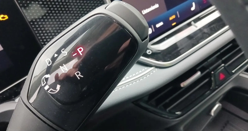 Volkswagen Passat cena 206900 przebieg: 10, rok produkcji 2024 z Ostrów Lubelski małe 529